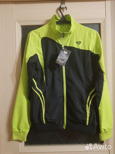 Спортивный костюм женский новый