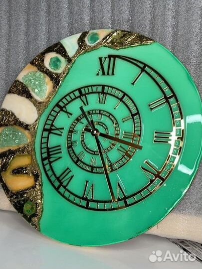 Часы настенные