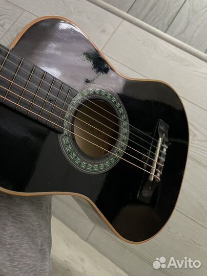 Детская гитара