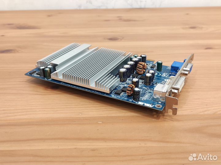 Видеокарта Asus EN6600 Silencer GeForce 256 Мб PCI