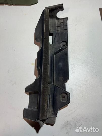 Дефлектор (пыльник) радиатора Solaris/RIO