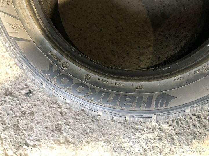 Hankook Winter I'Pike 205/55 R16