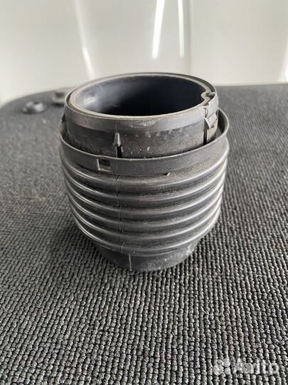 Патрубок воздушного фильтра Mercedes Benz оригинал