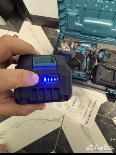 Гайковерт Makita аккумуляторный 400 N.m