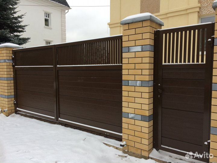 Въездные ворота распашные Alutech 2650x2250 мм