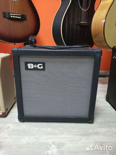 Комбоусилитель 30 ватт