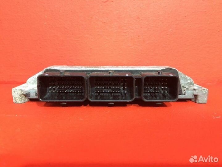 Блок управления двигателем Renault Scenic 3 M4R