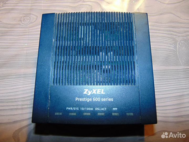 Продам модем Zyxel P-660RT EE