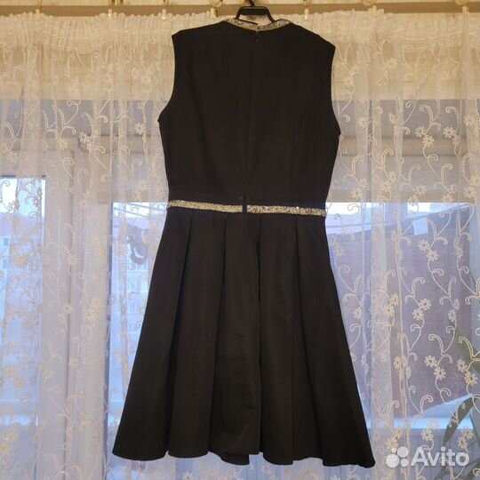 Платье праздничное женское