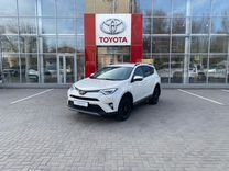 Toyota RAV4 2.0 CVT, 2017, 137 800 км, с пробегом, цена 2 750 000 руб.