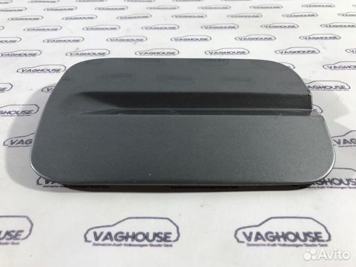 Лючок бензобака Volkswagen Passat B3 1.6 TDI 1989