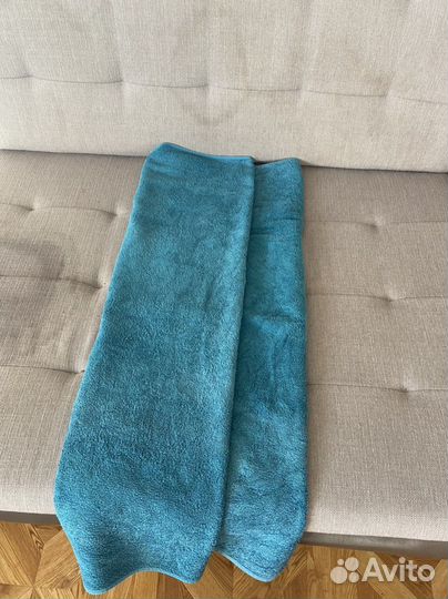 Махровые полотенца бу 3 шт