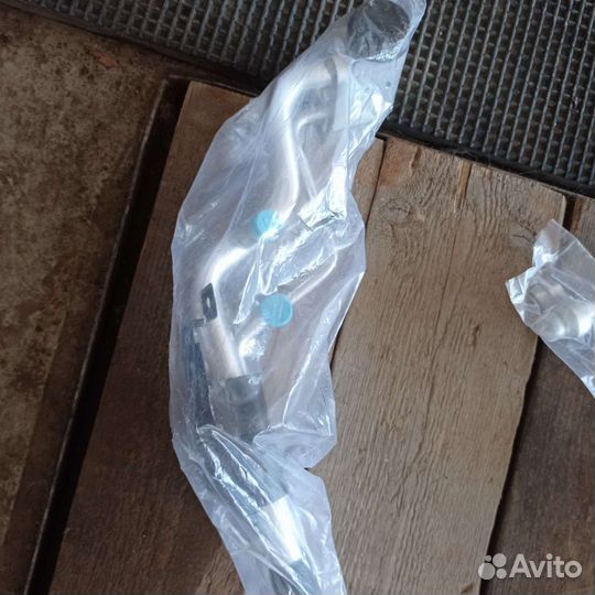 Капот LADA Granta