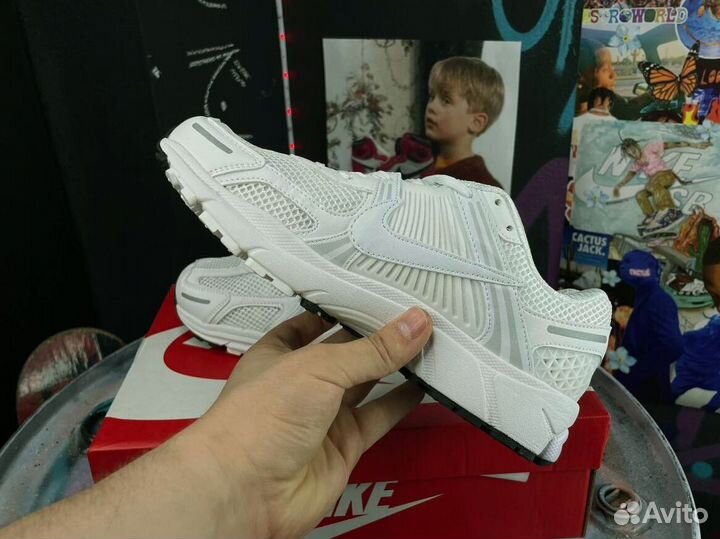 Кроссовки Nike Air Zoom Vomero арт:49571225