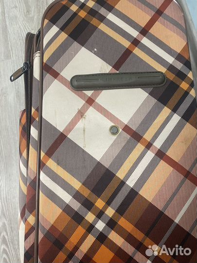 Чемодан размера L