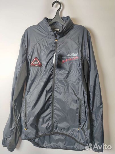 Новая спорт ветровка мужская и женская,р XL