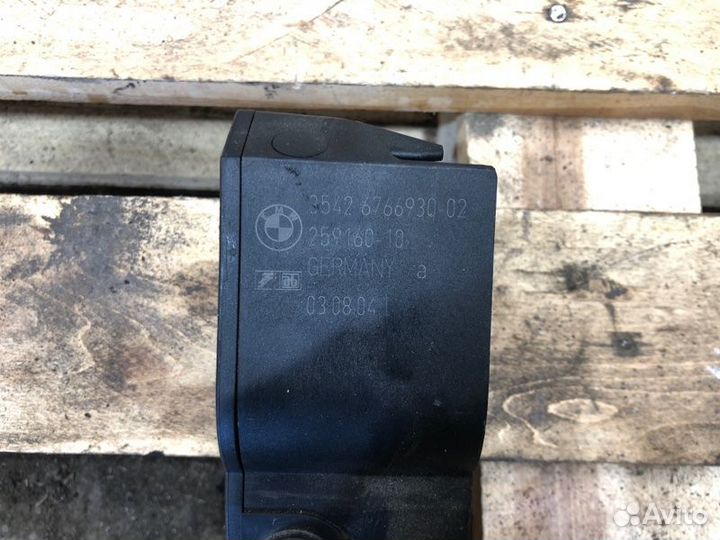 Педаль газа Bmw 6 E63 N62B44 2004