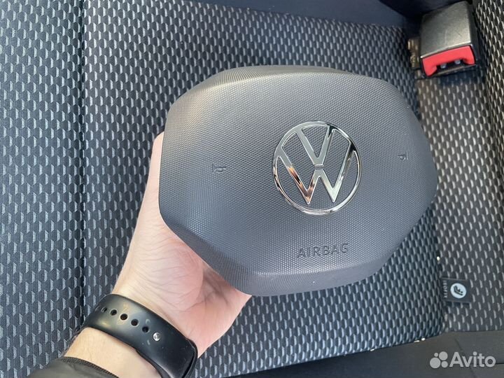 Руль с подушкой Volkswagen Polo VI 6