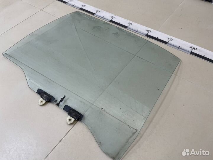 Стекло двери задней левой Toyota Corona T190 1992