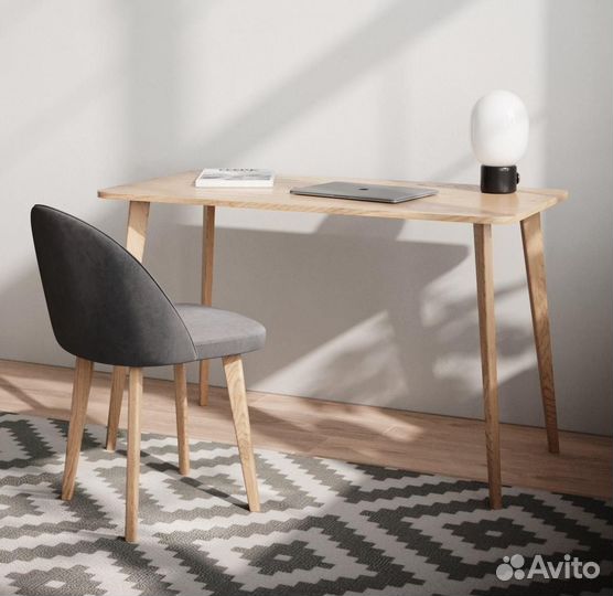 Письменный стол