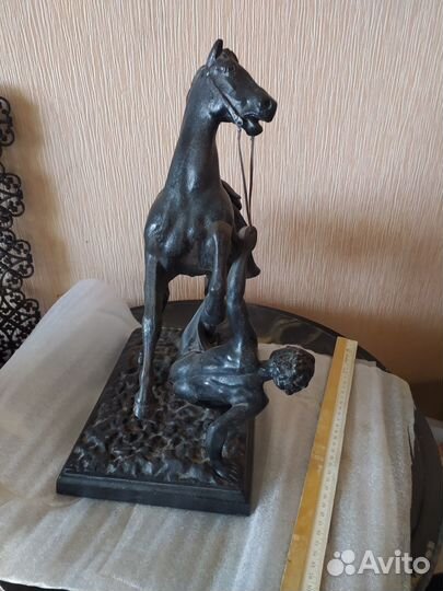 Упавший всадник, чугун, литье, СССР