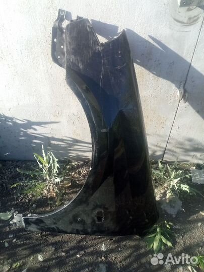 Крыло переднее левое Nissan Primera P12