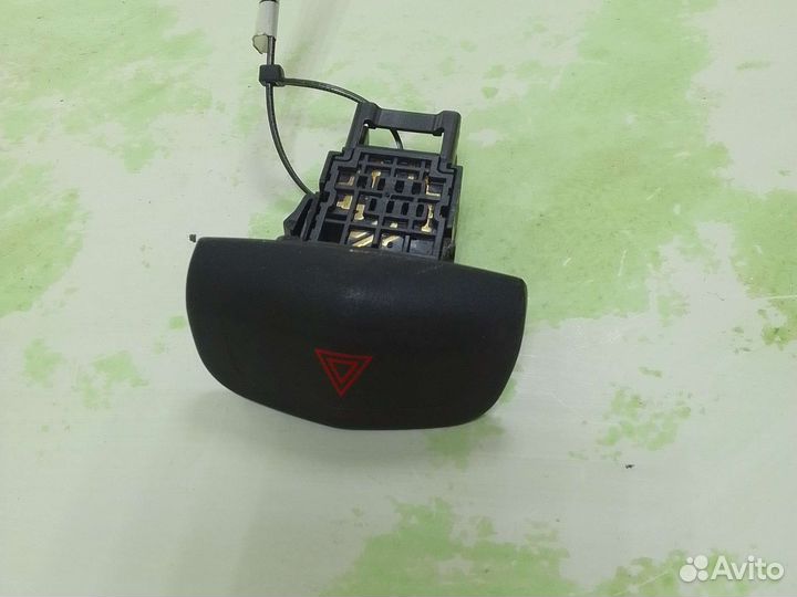 Кнопка аварийной сигнализации Nissan Primera P12 С