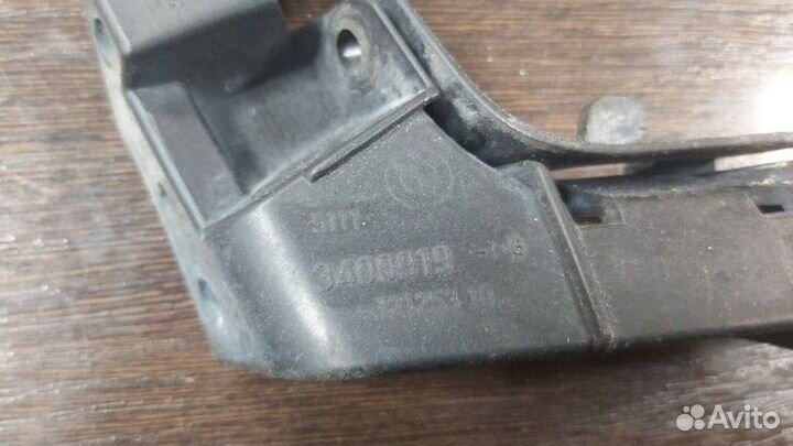 Кронштейн бампера передний левый Bmw X3 2.0D E83