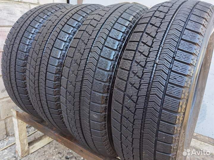 Bridgestone Blizzak VRX 185/60 R15 96U
