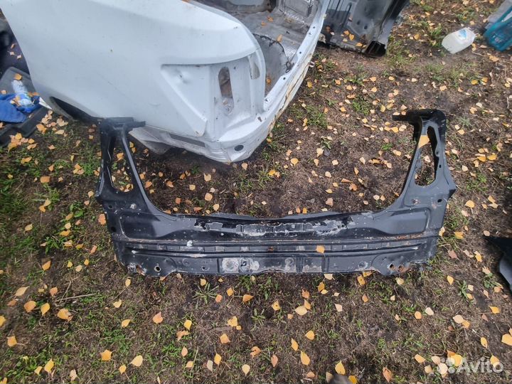 Renault Symbol 1 задний фартук