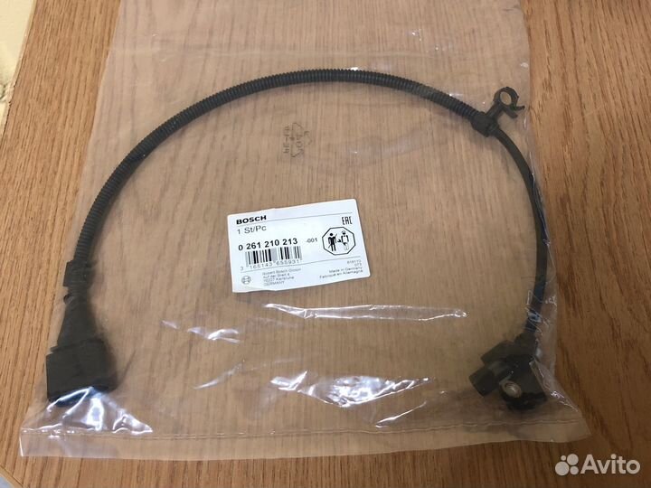 Датчик положения коленвала bosch 0261210213