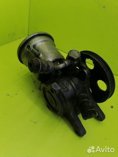 Насос гидроусилителя руля Toyota Corona AT170 5AF