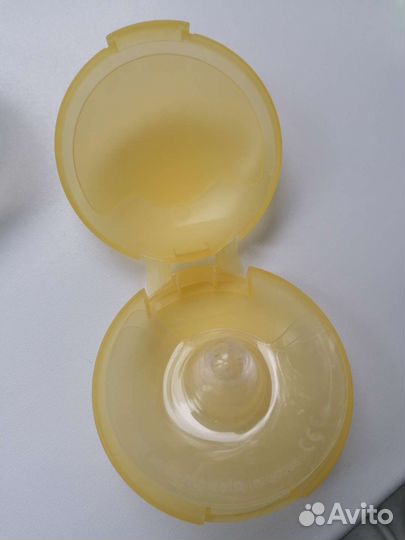 Накладки на грудь medela