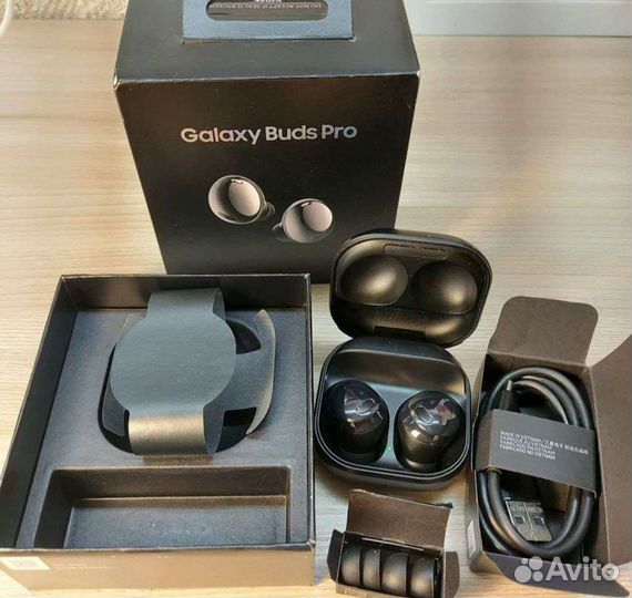 Samsung galaxy buds pro новые, гарантия