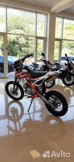 Питбайк kayo basic TT125EM 17/14 KRZ (механ. сцепл