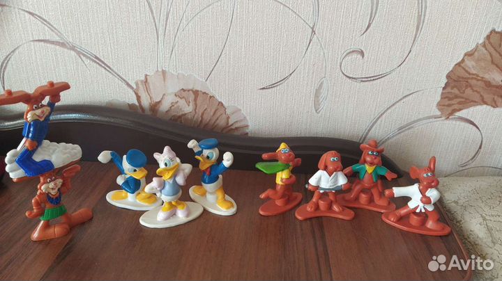 Киндер игрушки