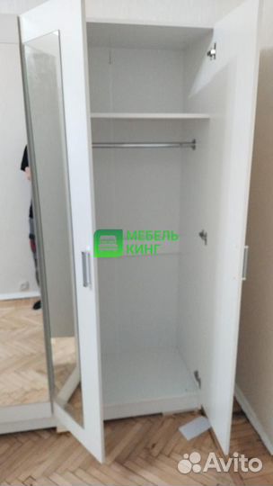 Шкаф распашной с зеркалом