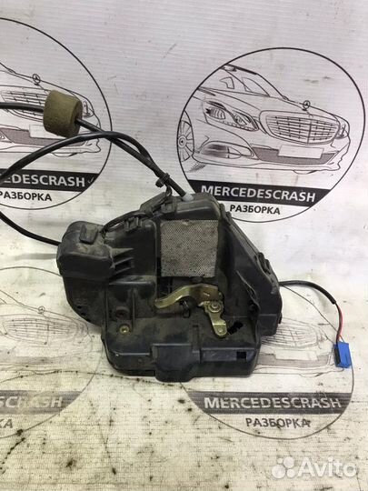 Замок задней левой двери Мерседес w211