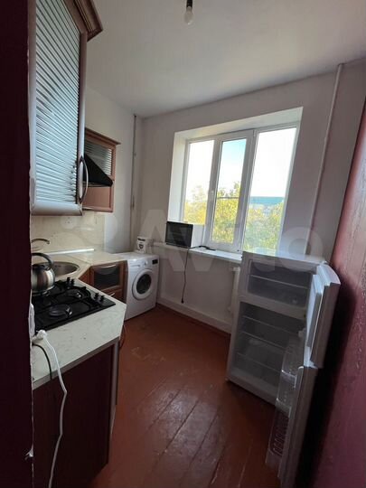 2-к. квартира, 46 м², 3/5 эт.