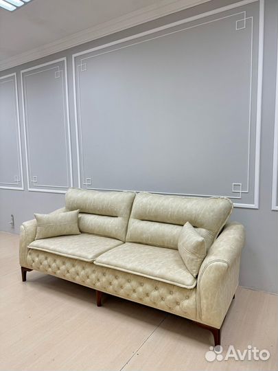 Мягкая мебель диваны и кресла «Эмилия»