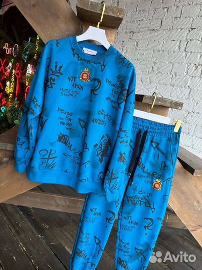 Костюм двойка