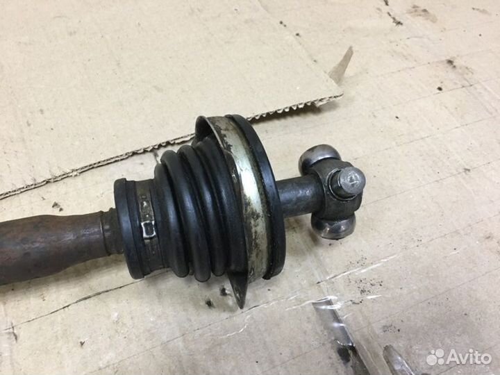 Привод левый Renault Logan 2