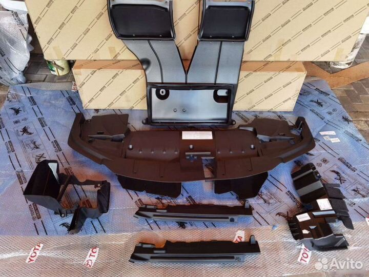 Воздуховоды радиатора Lexus Lx 450D