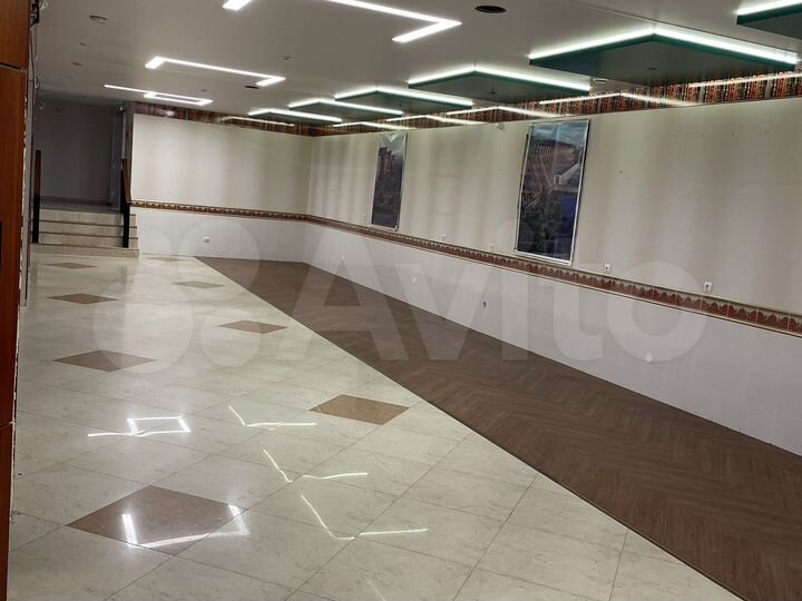 Торговая площадь, 262 м²
