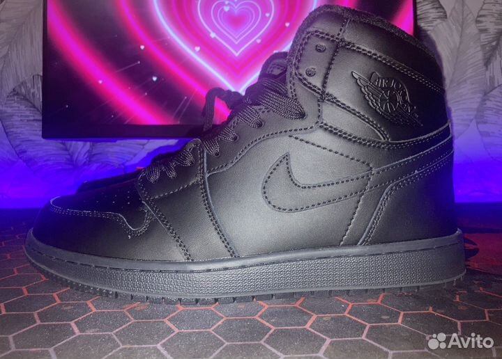 Nike air jordan 1 зимние