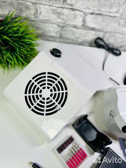 Маникюрный набор новый