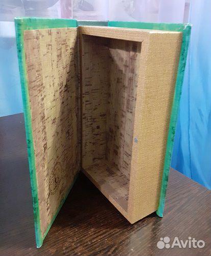 Книга шкатулка деревянная новая