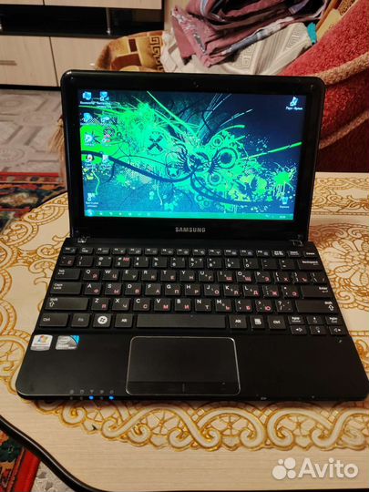 Нетбук Samsung nc110