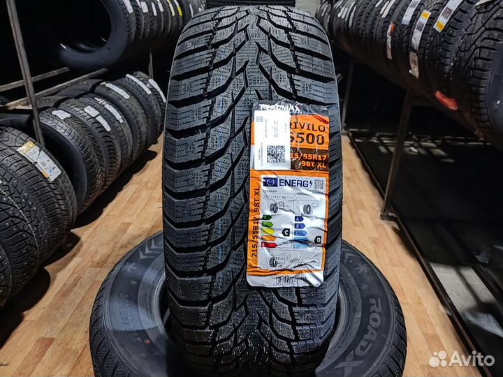Tracmax X-Privilo S500 215/55 R17 98T