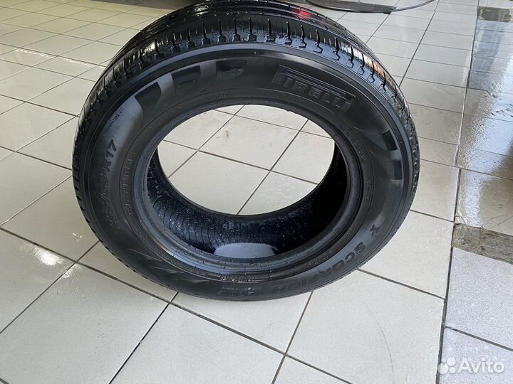 Pirelli Scorpion 235/65 R17 108ZR